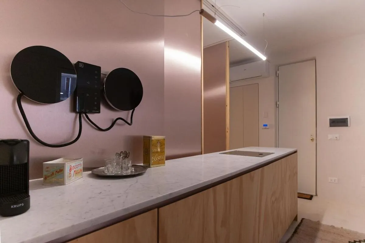 Boutique Studio At Politeama Palermo Italien